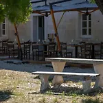 Vrnik Arts Club